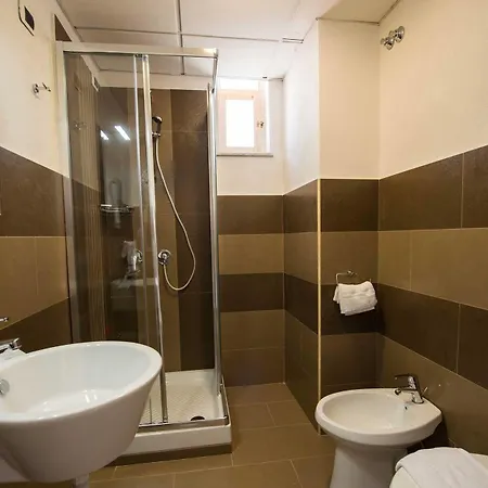 Hotel Stella Maris Terme 3*